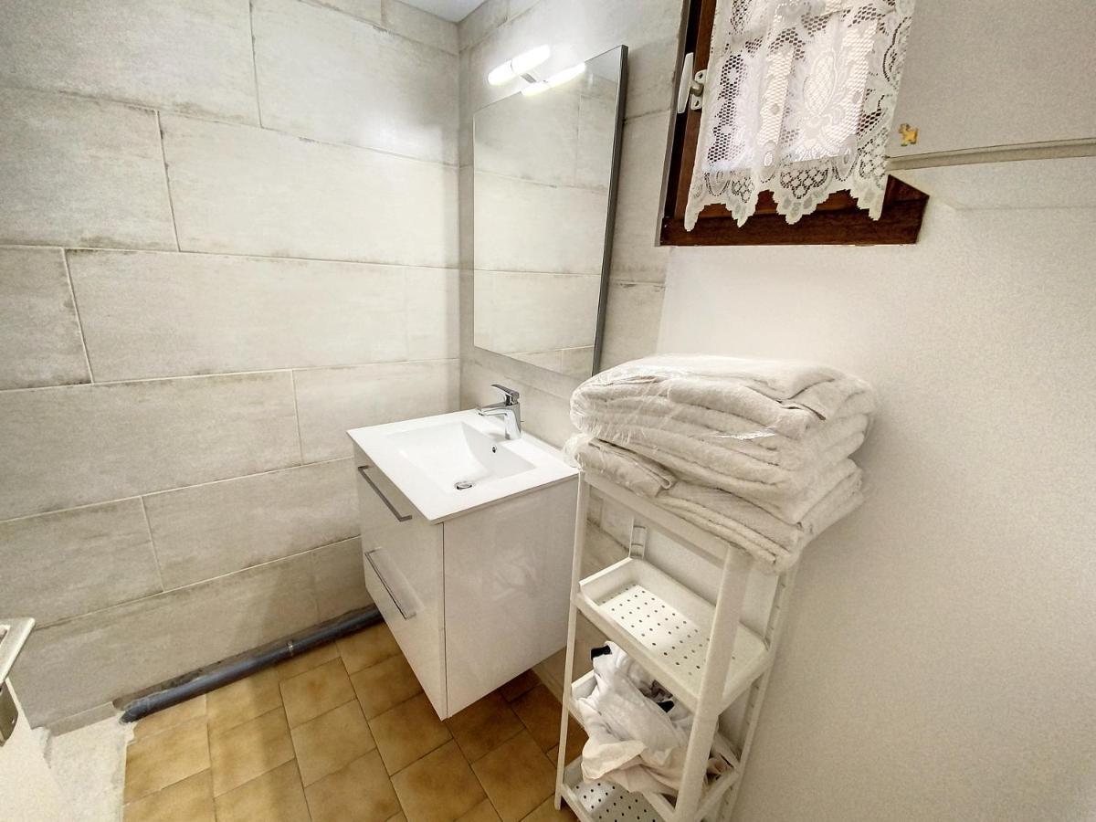 Superbe Duplex Aux Saintes Terrasse Plein Sud 3***アパートメント エクステリア 写真